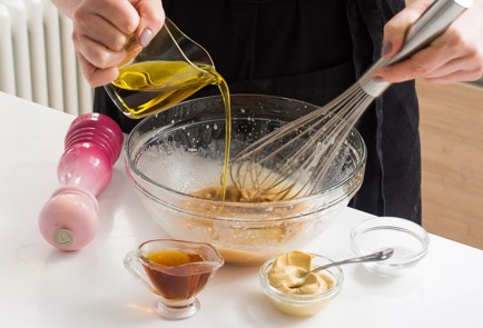 Фото шага рецепта Очень простой салат с фасолью 152053 шаг 3  