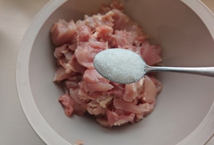 Фото шага рецепта Оджахури с курицей 188640 шаг 2  