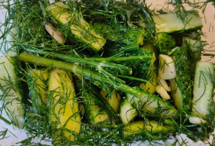 Фото шага рецепта Огурцы малосольные 187075 шаг 13  