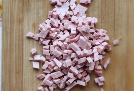 Фото шага рецепта Окрошка на кефире и квасе 173876 шаг 2  