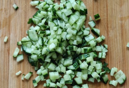 Фото шага рецепта Окрошка на кефире и квасе 173876 шаг 3  