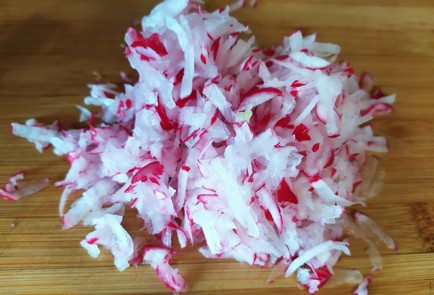 Фото шага рецепта Окрошка на кефире 189170 шаг 6  