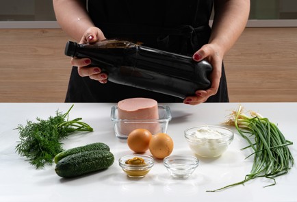 Фото шага рецепта Окрошка с колбасой 173647 шаг 1  