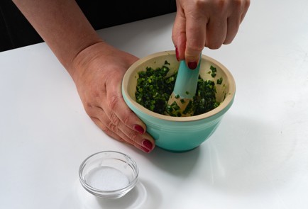 Фото шага рецепта Окрошка с колбасой 173647 шаг 4  