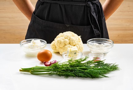 Фото шага рецепта Оладьи из цветной капусты с сыром 186479 шаг 1