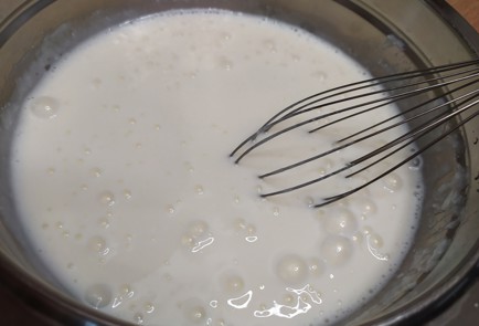 Фото шага рецепта Оладьи с бананом 188857 шаг 6  