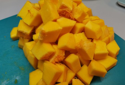 Фото шага рецепта Оладьи с тыквой 191523 шаг 1  