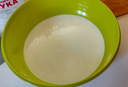 Фото шага рецепта Оладьи с яблоком 188810 шаг 2  