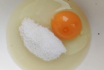 Фото шага рецепта Воздушные оладьи 173502 шаг 2  