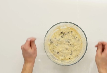 Фото шага рецепта Голландские пончики олиболы 114399 шаг 6  