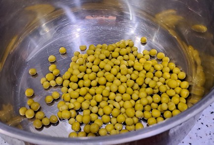 Фото шага рецепта Оливье с говядиной и морковью 188019 шаг 3  