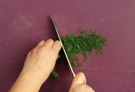 Фото шага рецепта Оливье с семгой 55915 шаг 2  