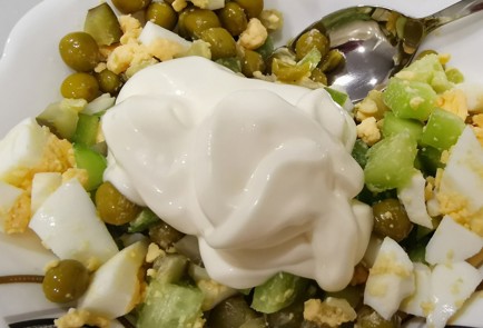 Фото шага рецепта Оливье с перепелкой 175213 шаг 8  