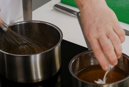 Фото шага рецепта Оливье с раками и желе 91558 шаг 1  