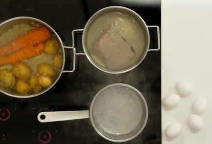 Фото шага рецепта Оливье 54990 шаг 1  