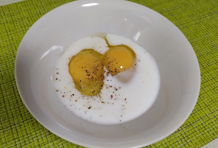 Фото шага рецепта Омлет с брюссельской капустой 190055 шаг 3  