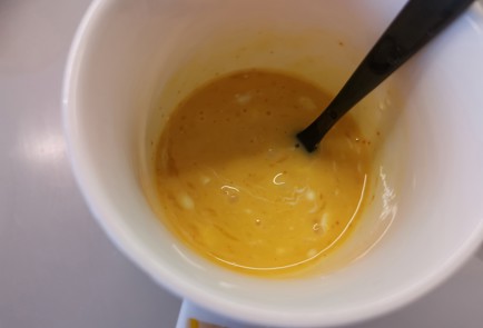 Фото шага рецепта Омлет с грибами 191234 шаг 10