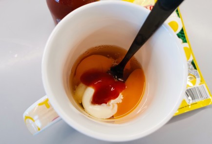 Фото шага рецепта Омлет с грибами 191234 шаг 9