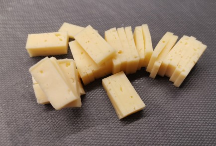 Фото шага рецепта Омлет с грибами 191522 шаг 3  