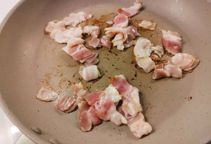 Фото шага рецепта Омлет с грибами 191522 шаг 4  