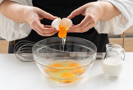 Фото шага рецепта Омлет с розочками из лаваша 151694 шаг 6  