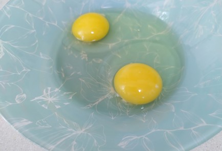 Фото шага рецепта Омлет с зеленым щавелем и семенами льна 189847 шаг 3  