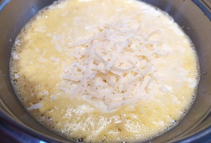 Фото шага рецепта Омлет со шпинатом и помидорами 189157 шаг 4  