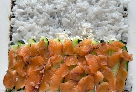 Фото шага рецепта Онигири 186555 шаг 11  