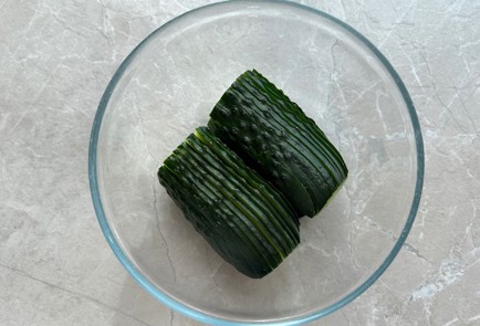 Фото шага рецепта Онигири 186555 шаг 4  