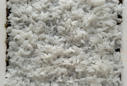 Фото шага рецепта Онигири 186555 шаг 8  