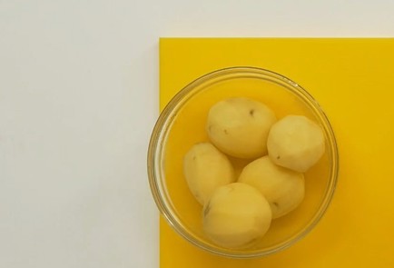 Фото шага рецепта Осьминог погалисийски 136840 шаг 3  