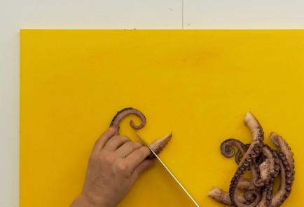 Фото шага рецепта Осьминог погалисийски 136840 шаг 6  