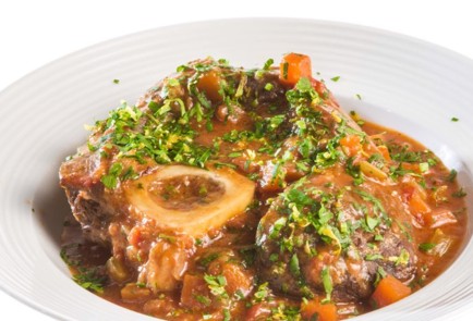 Фото шага рецепта Итальянское жаркое Оссобуко 92842 шаг 10  