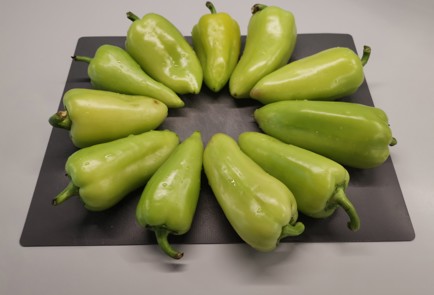 Фото шага рецепта Острые фаршированные перцы 190522 шаг 1  