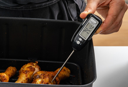 Фото шага рецепта Острые куриные ножки в аэрогриле 189915 шаг 9  