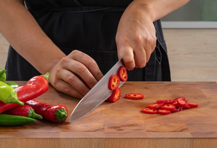 Фото шага рецепта Острый перец на зиму 174647 шаг 3  