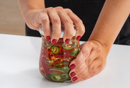 Фото шага рецепта Острый перец на зиму 174647 шаг 8  