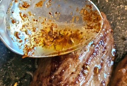 Фото шага рецепта Отбивная 190322 шаг 9  