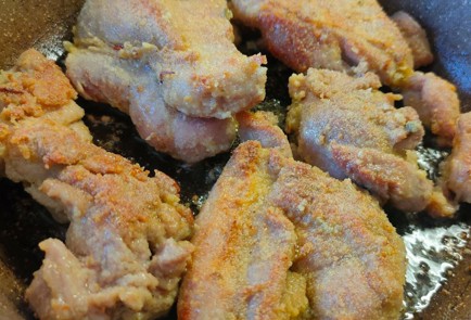 Фото шага рецепта Отбивные из индейки 190400 шаг 11  