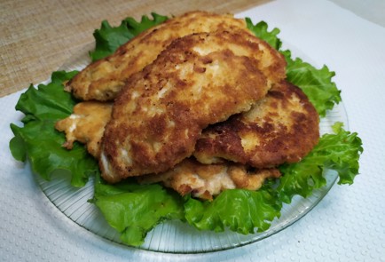 Фото шага рецепта Отбивные из куриного филе 190491 шаг 10  