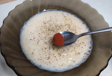 Фото шага рецепта Отбивные из куриного филе 190491 шаг 5  