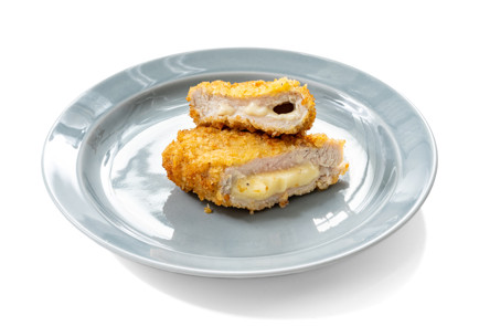 Фото шага рецепта Отбивные с сыром 190345 шаг 10  