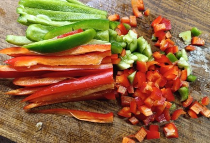 Фото шага рецепта Овощная икра на зиму 191004 шаг 3  