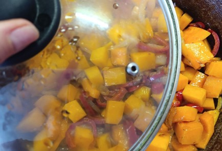 Фото шага рецепта Овощная запеканка с тыквой 190705 шаг 14  