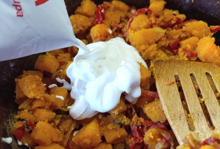 Фото шага рецепта Овощная запеканка с тыквой 190705 шаг 17  