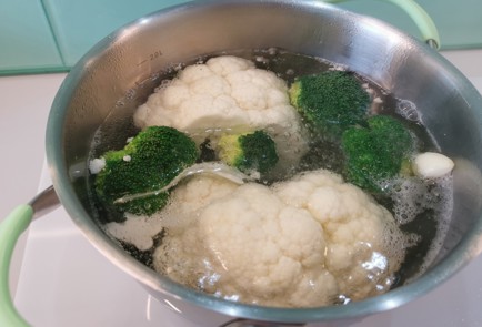 Фото шага рецепта Овощное пюре с вялеными томатами 175827 шаг 6  