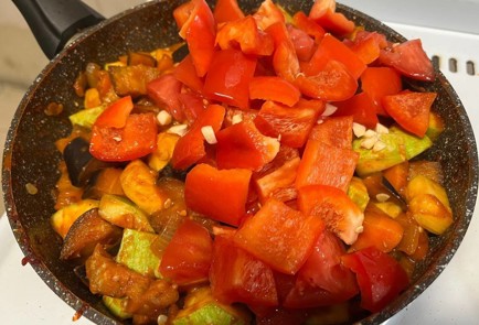 Фото шага рецепта Овощное рагу с баклажанами 189418 шаг 10  