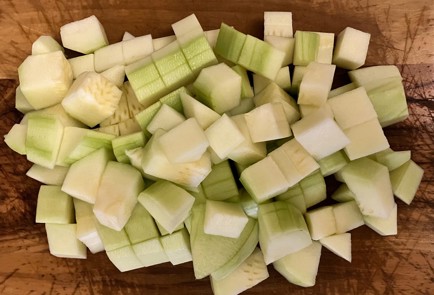 Фото шага рецепта Овощное рагу с филе бедра индейки 190845 шаг 5  