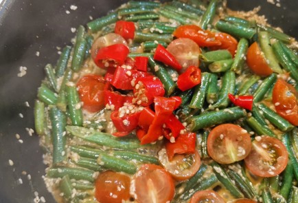 Фото шага рецепта Овощное рагу с колбасой 174436 шаг 11  