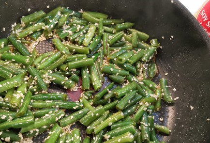 Фото шага рецепта Овощное рагу с колбасой 174436 шаг 8  